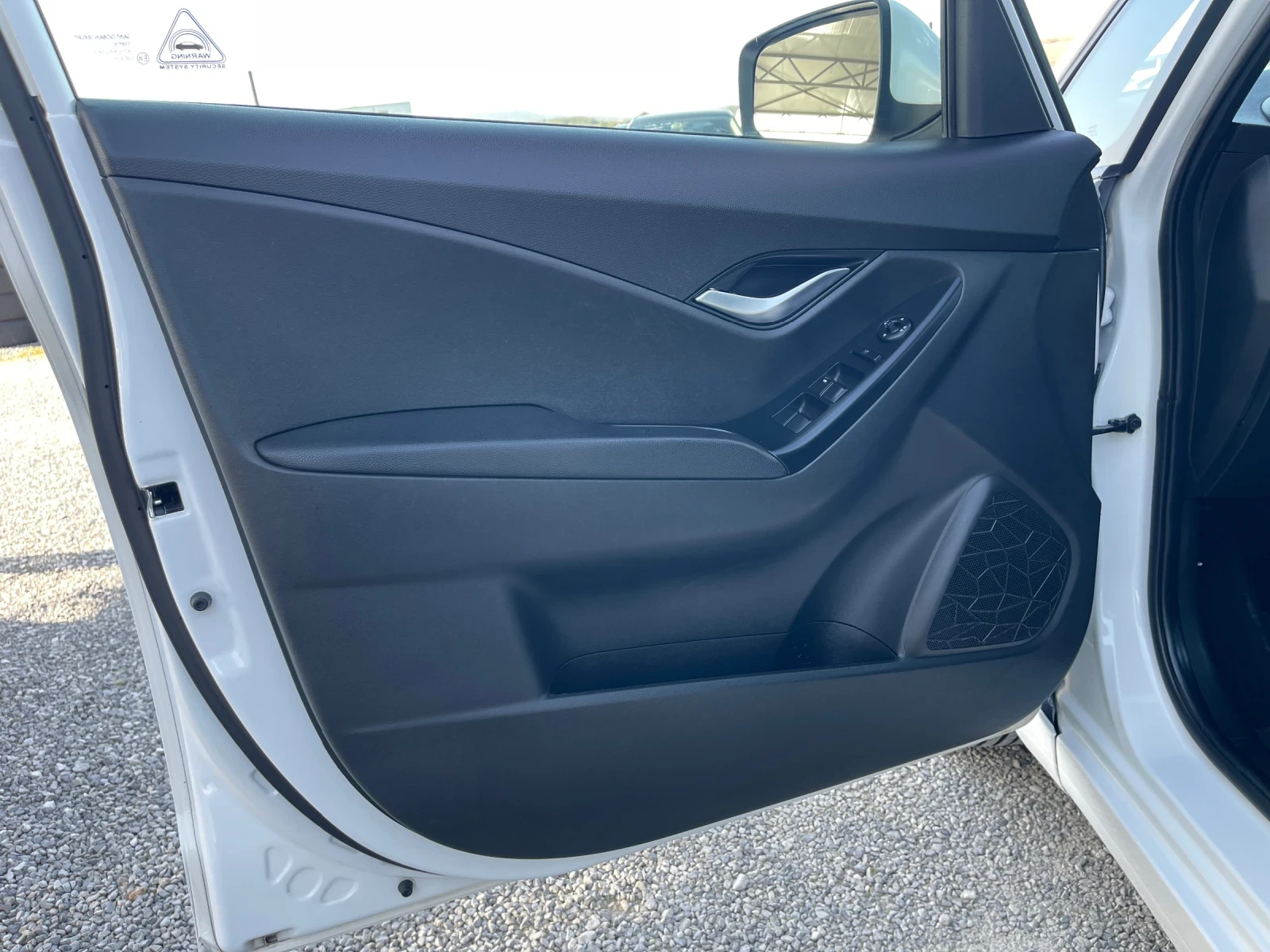 Hyundai Ix20 UNIKAT! Euro-5!! Лизинг!!!, снимка 15 - Автомобили и джипове - 53818983