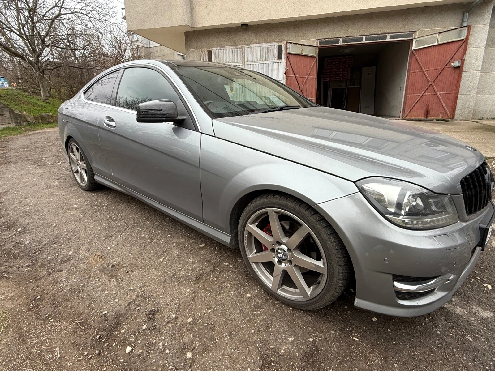 Mercedes-Benz C 250 cdi, снимка 3 - Автомобили и джипове - 53939381