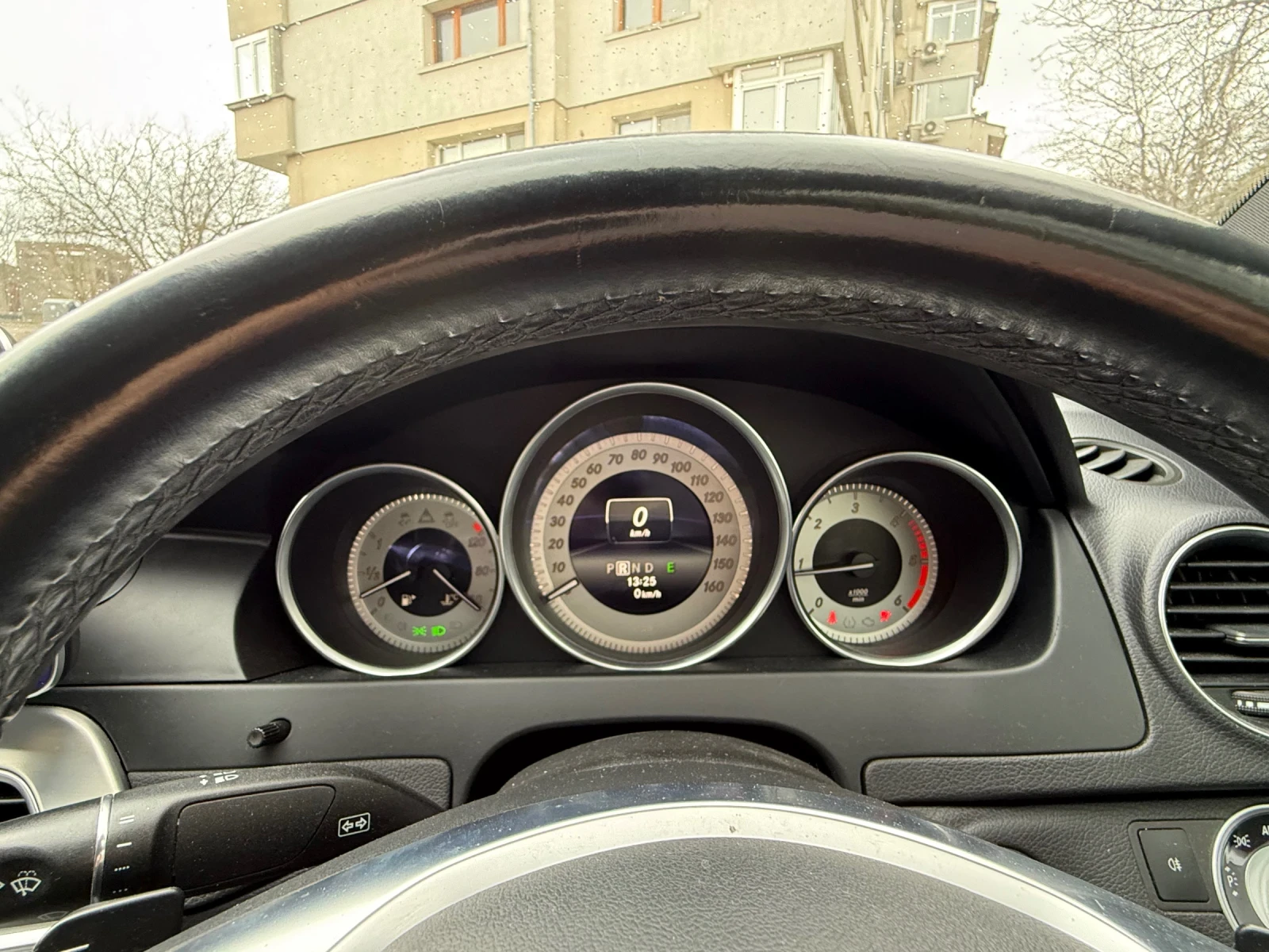 Mercedes-Benz C 250 cdi, снимка 12 - Автомобили и джипове - 53939381