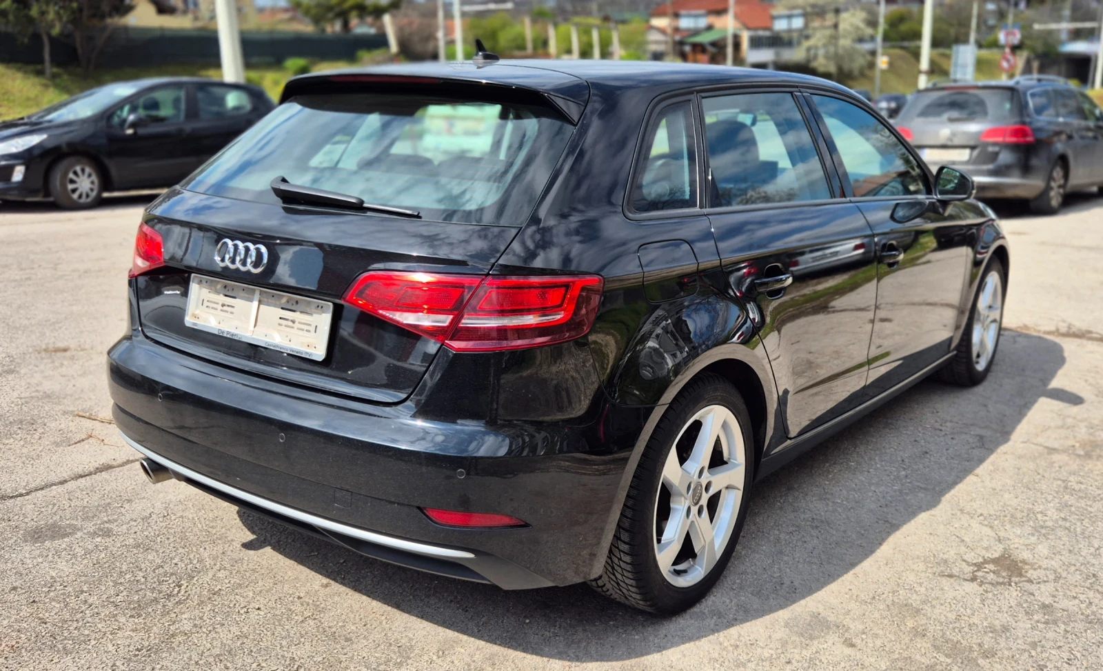 Audi A3 SPORTBACK* 1.6TDI* NAVI* LED, снимка 3 - Автомобили и джипове - 54156046