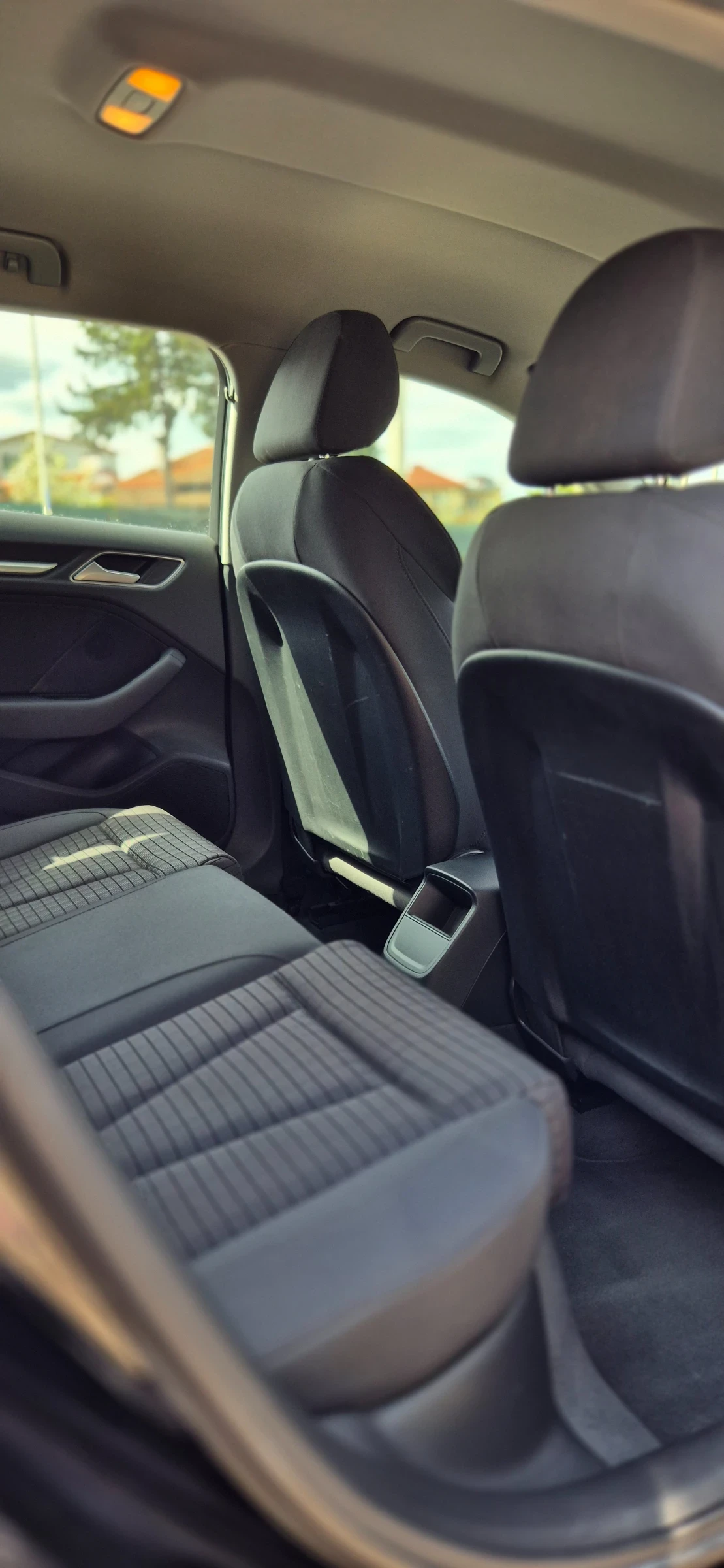 Audi A3 SPORTBACK* 1.6TDI* NAVI* LED, снимка 13 - Автомобили и джипове - 54156046