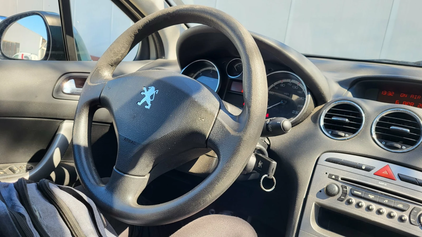 Peugeot 308, снимка 16 - Автомобили и джипове - 54429450