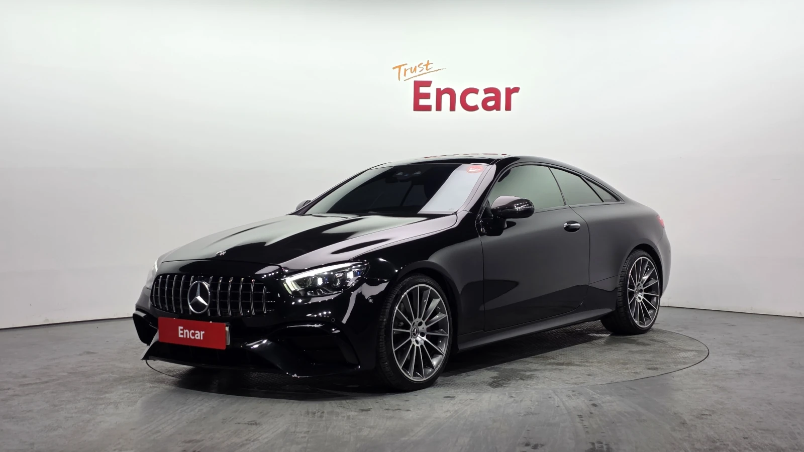 Mercedes-Benz E 220 AMG PK* RETROFIT FACE* HEAD-UP* KEYLESS* КРАЙНА ЦЕ