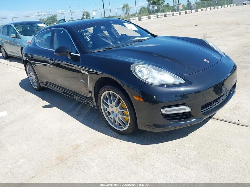 Porsche Panamera TURBO Автокредит Цена до България, снимка 3 - Автомобили и джипове - 55132092