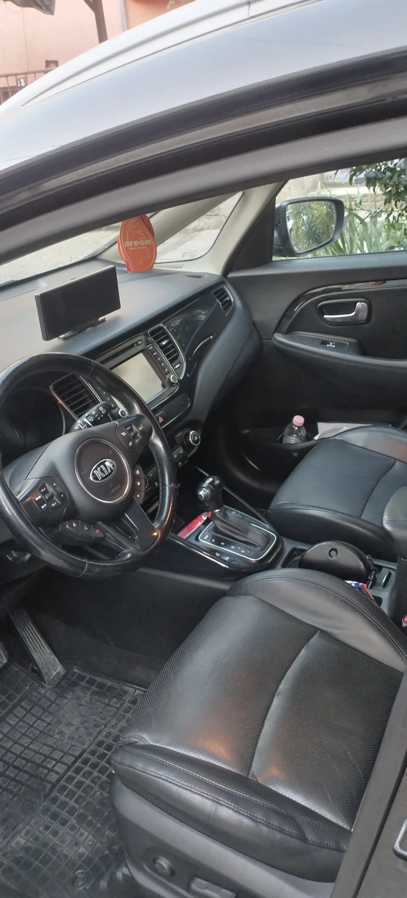 Kia Carens Active , снимка 7 - Автомобили и джипове - 55437411