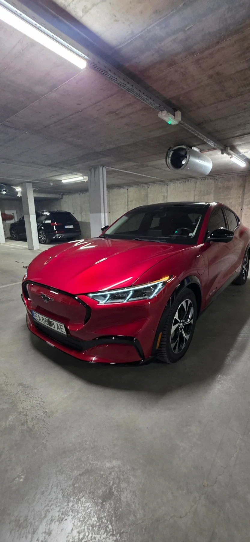 Ford Mustang Mach-E PREMIUM 4X4 92KW