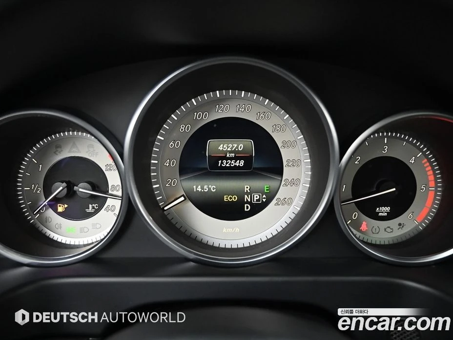 Mercedes-Benz E 350 E350 BlueTec 4MATIC, снимка 7 - Автомобили и джипове - 55685021