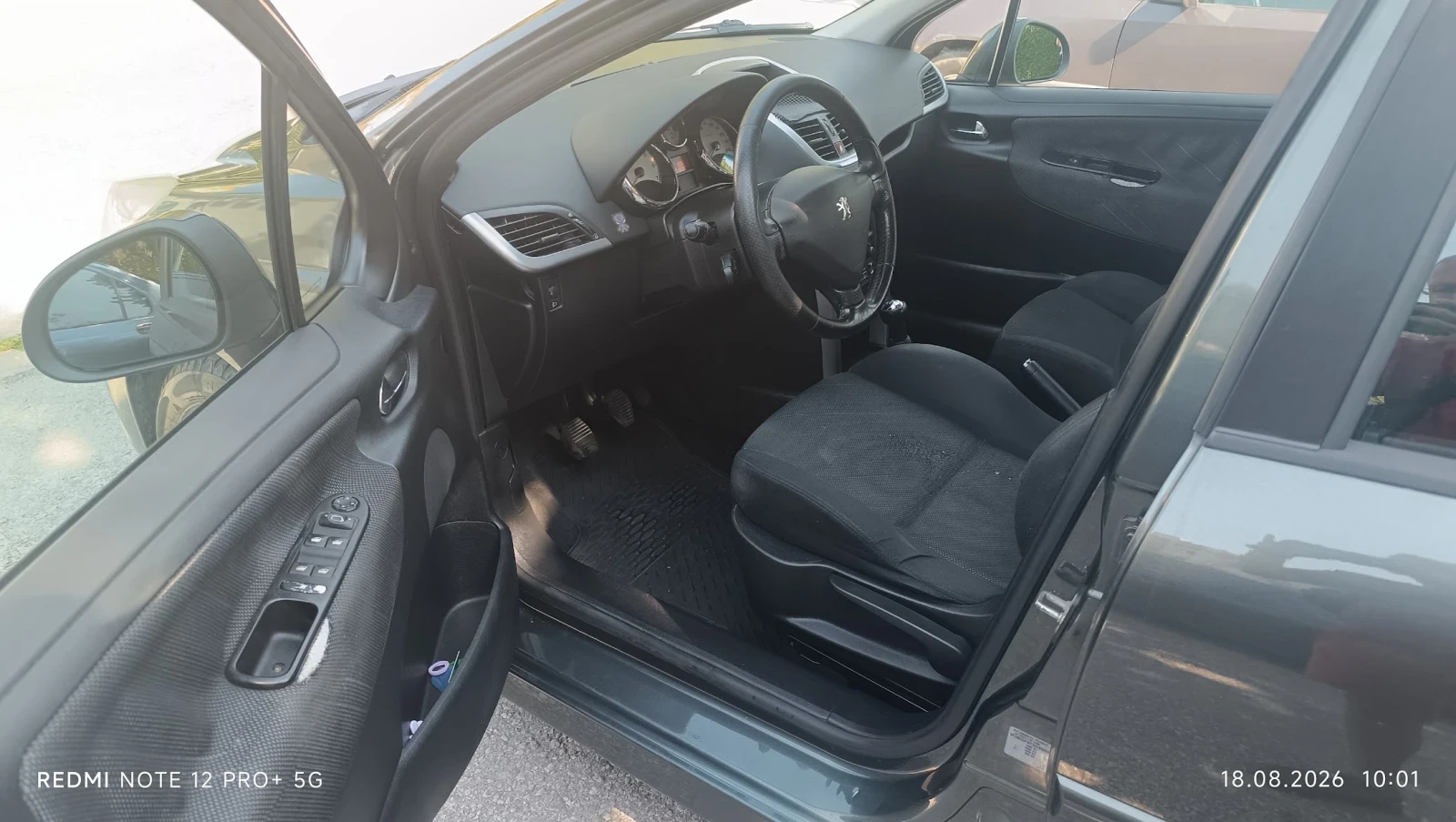 Peugeot 207, снимка 3 - Автомобили и джипове - 56321973