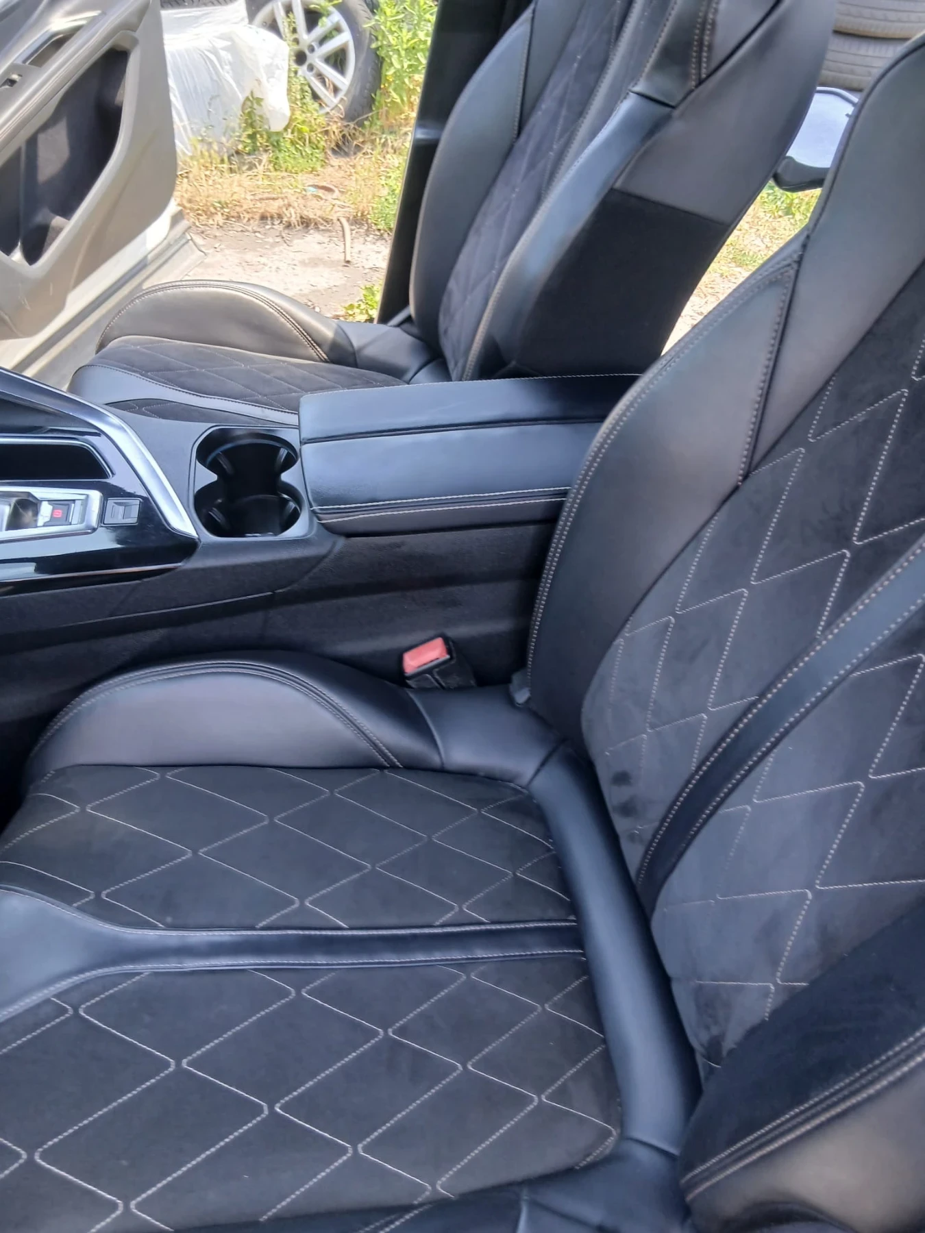 Peugeot 5008 2.0 GT, снимка 5 - Автомобили и джипове - 56595633