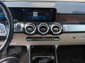 Mercedes-Benz GLC 250  * ПАНО * ПОДГРЕВИ * KEYLESS * CARFAX, снимка 9