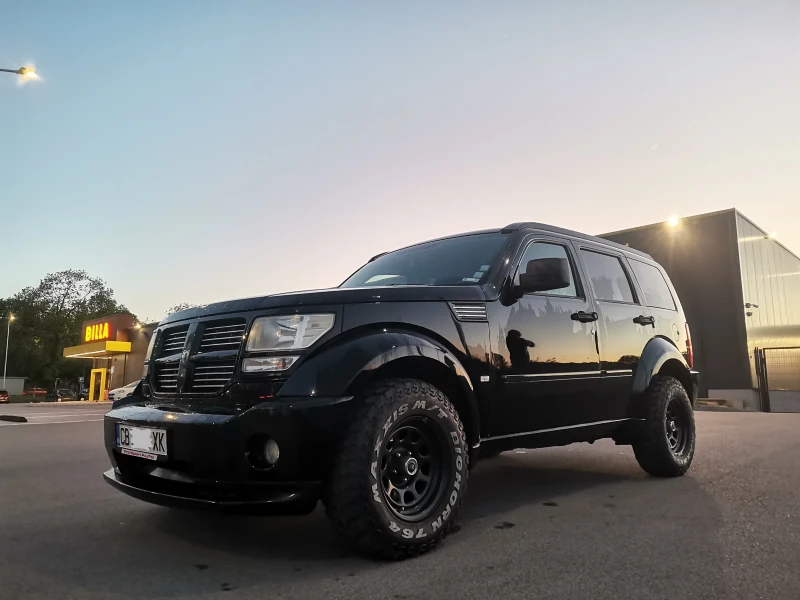 Dodge Nitro R/T 2.8 CRD 4x4 USA, снимка 12 - Автомобили и джипове - 52656872