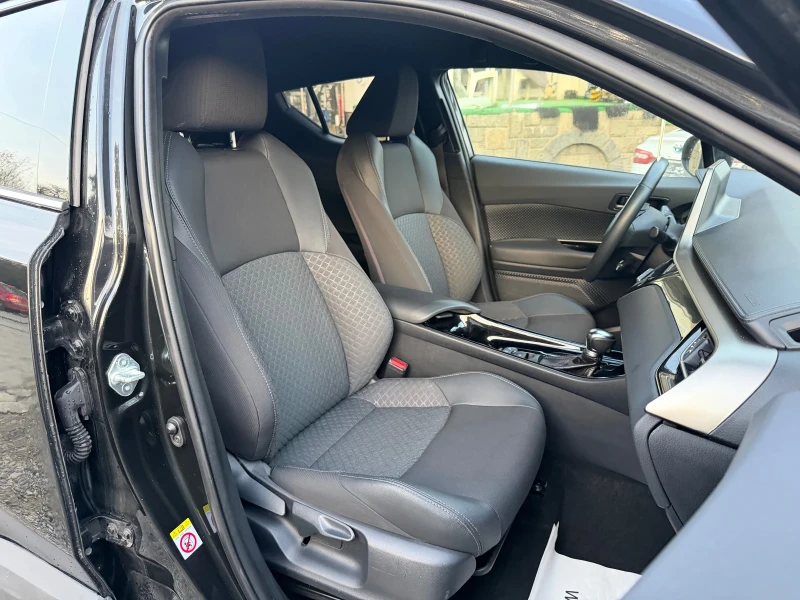 Toyota C-HR  1.8 HYBRID Keyless go  Distronic Euro 6, снимка 12 - Автомобили и джипове - 52743756