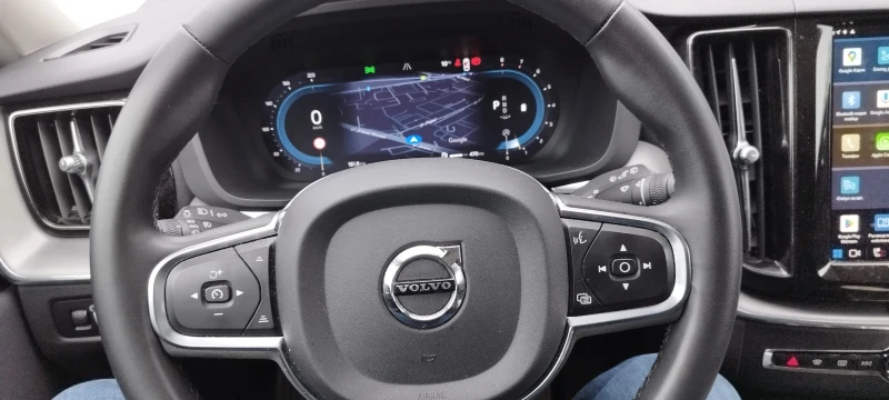 Volvo XC60, снимка 6 - Автомобили и джипове - 52890470