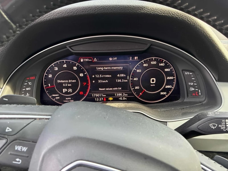 Audi Q7 * Progressiv * CARFAX * БЕЗ ПЪРВОНАЧАЛНА ВНОСКА, снимка 8 - Автомобили и джипове - 52973171