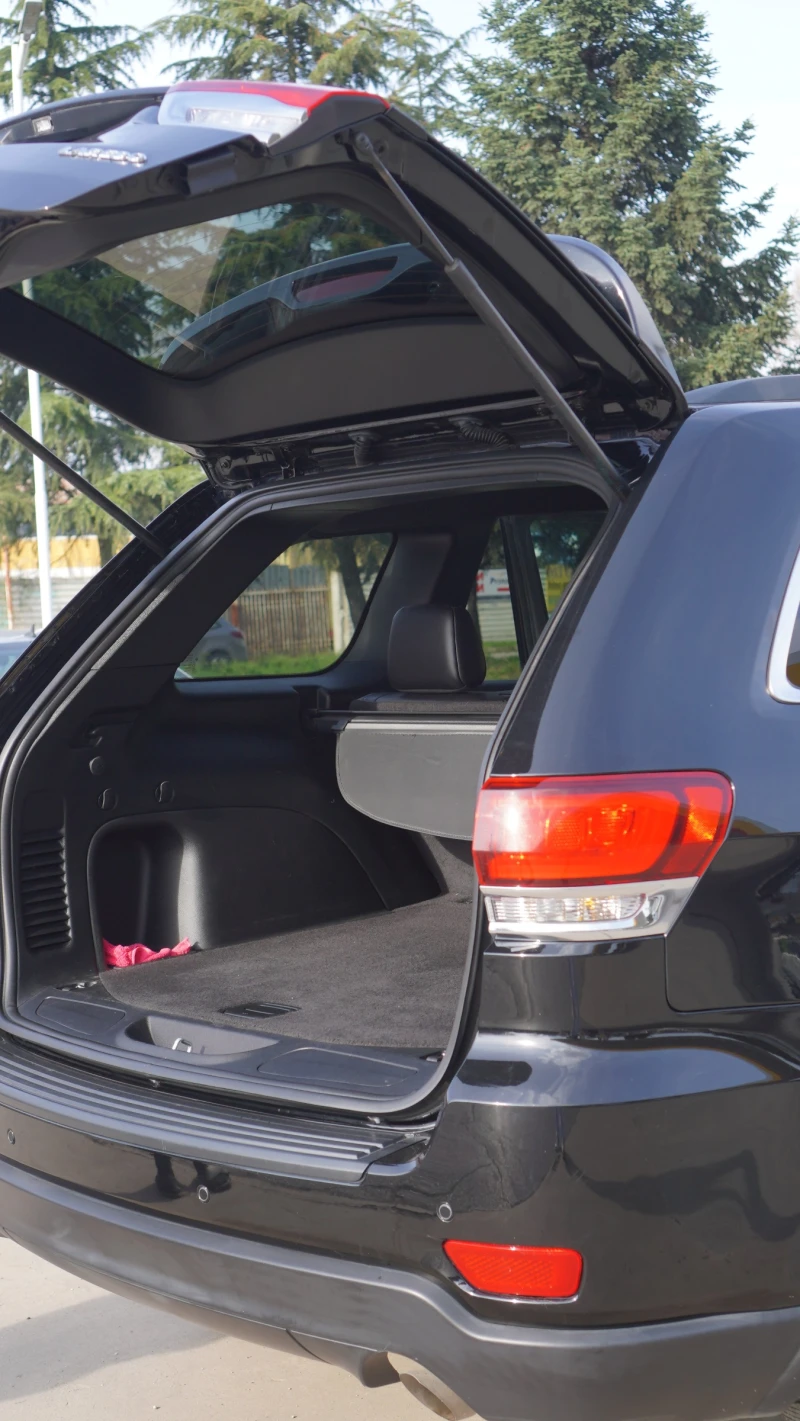 Jeep Grand cherokee, снимка 17 - Автомобили и джипове - 53514600