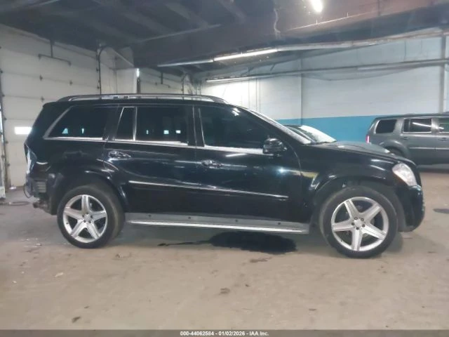 Mercedes-Benz GL 550 4MATIC* 5.5* ШИБИДАХ* ПОДГРЕВ* МЪРТВА ТОЧКА - изображение 7