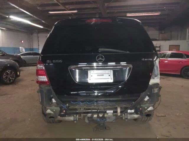 Mercedes-Benz GL 550 4MATIC* 5.5* ШИБИДАХ* ПОДГРЕВ* МЪРТВА ТОЧКА - изображение 5