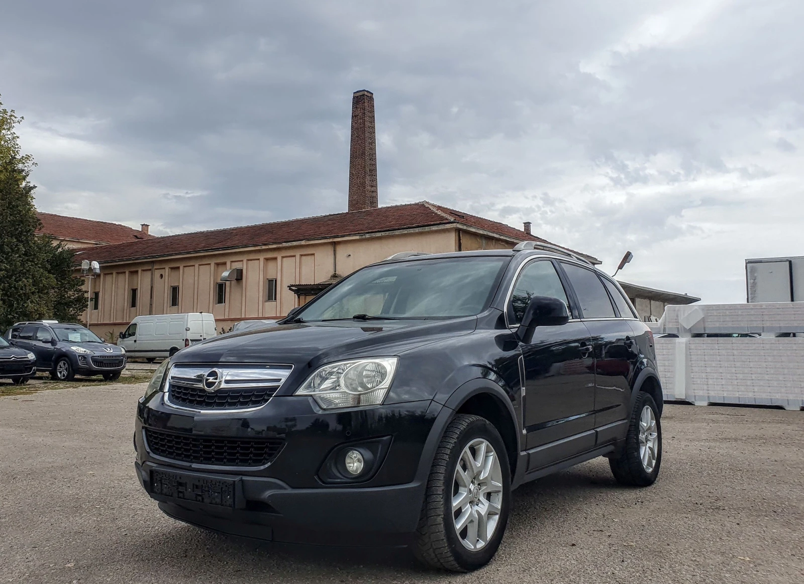 Opel Antara 2.2d 163 к.с. ПАРКТРОНИК КОЖА ТЕМНПОМАТ - изображение 6