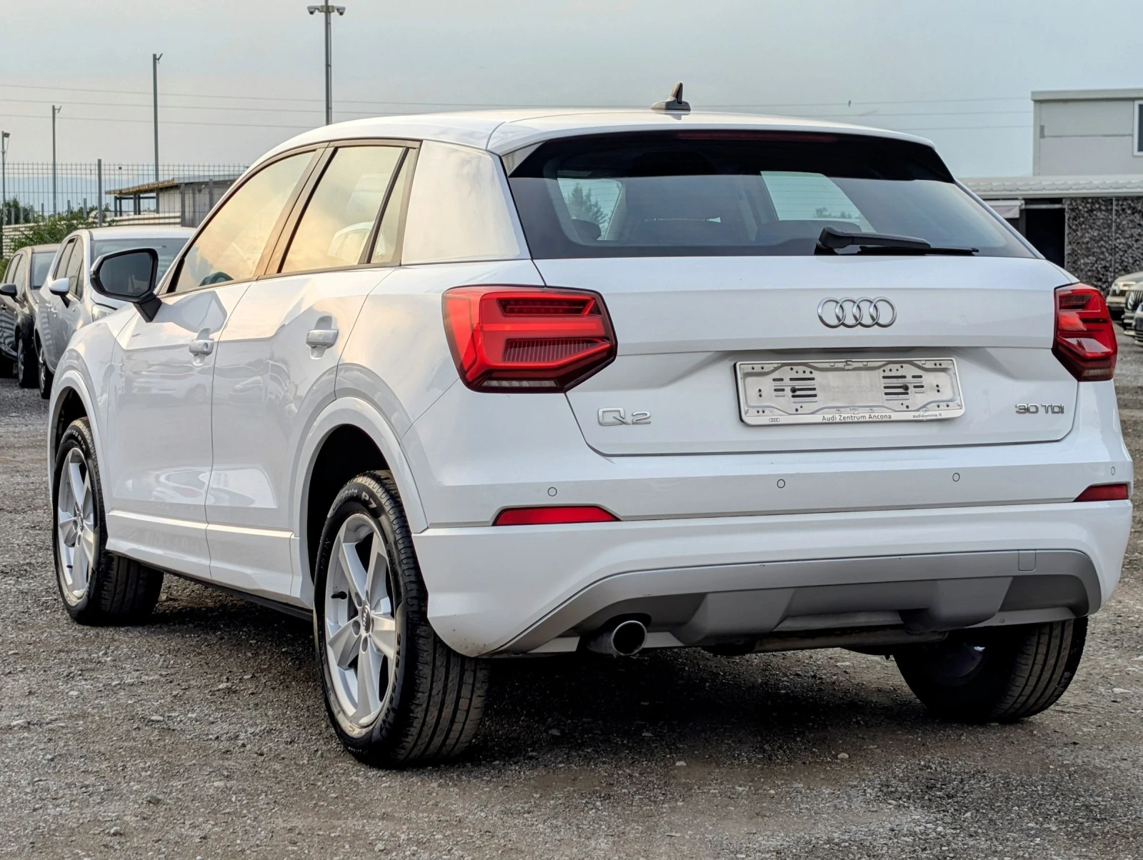 Audi Q2 30TDI* FACELIFT* LED - изображение 7