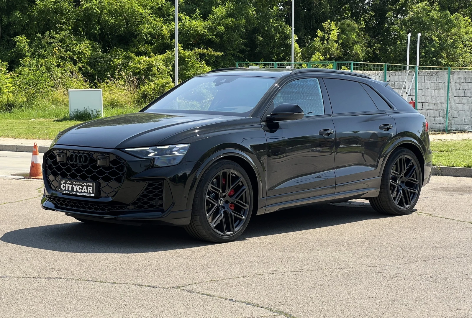 Audi RSQ8 FACELIFT/CARBON/B&O/HEAD UP/MATRIX/PANO/360/LIFT/ - изображение 3