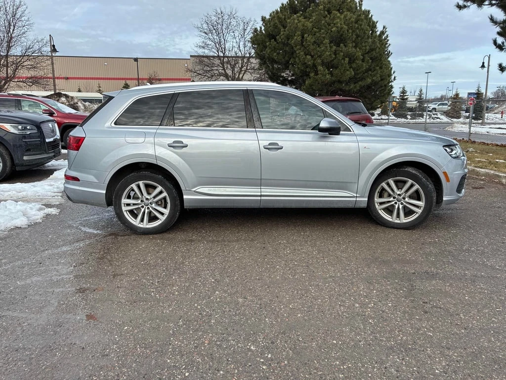Audi Q7 * Progressiv * CARFAX * ��� ������������ ������ | Mobile.bg � ����������� 3