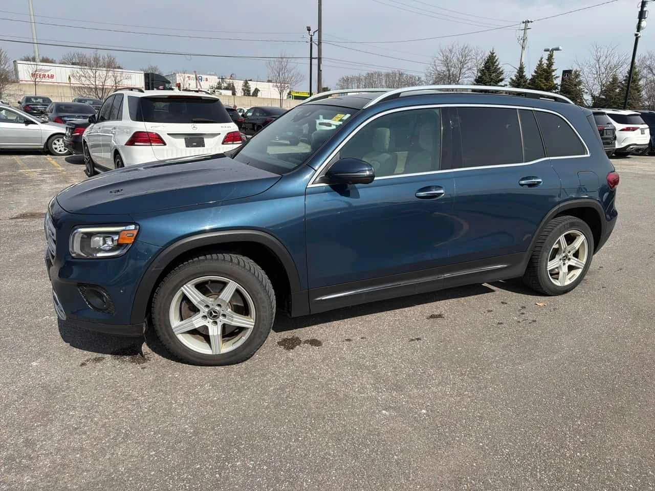 Mercedes-Benz GLC 250  * ПАНО * ПОДГРЕВИ * KEYLESS * CARFAX, снимка 2 - Автомобили и джипове - 54094007