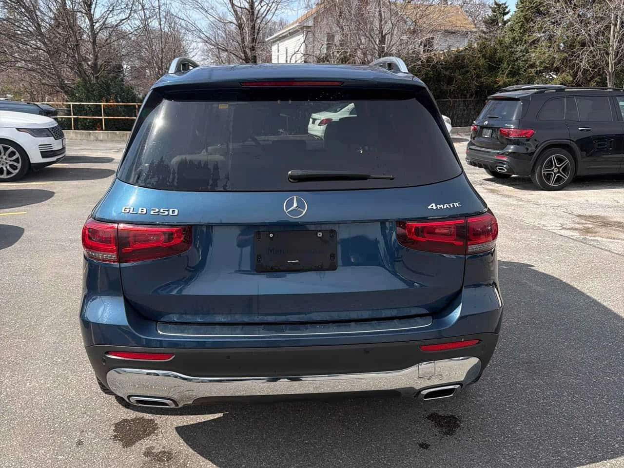 Mercedes-Benz GLC 250  * ПАНО * ПОДГРЕВИ * KEYLESS * CARFAX, снимка 4 - Автомобили и джипове - 54094007