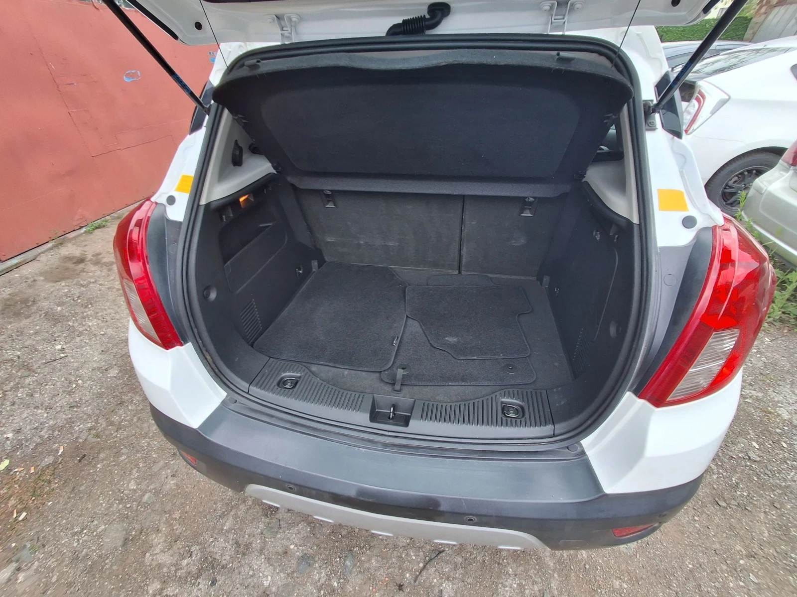 Opel Mokka 1.4 Turbo LPG ЗАВОДСКА ГАЗОВА УРЕДБА, снимка 14 - Автомобили и джипове - 54289197