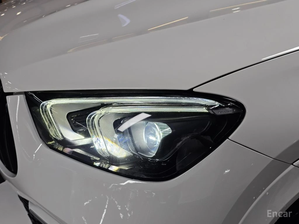 Mercedes-Benz GLE 300 d 4MATIC* FULL AMG PACK* 360 CAM* КРАЙНА ЦЕНА* , снимка 3 - Автомобили и джипове - 54884153