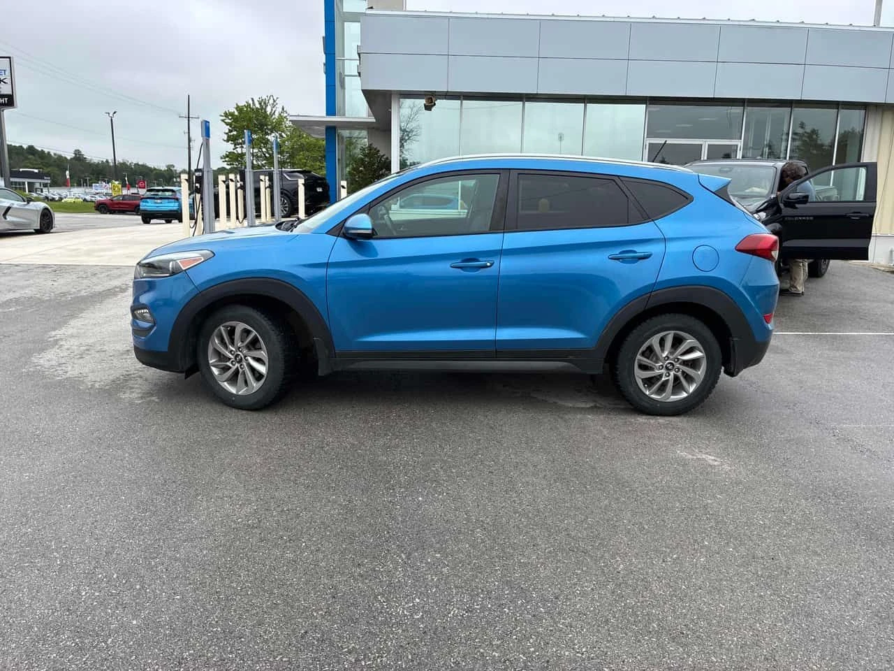 Hyundai Tucson * Premium * CARFAX * ОПЦИЯ ЗА ФИНАНСИРАНЕ, снимка 2 - Автомобили и джипове - 54987620