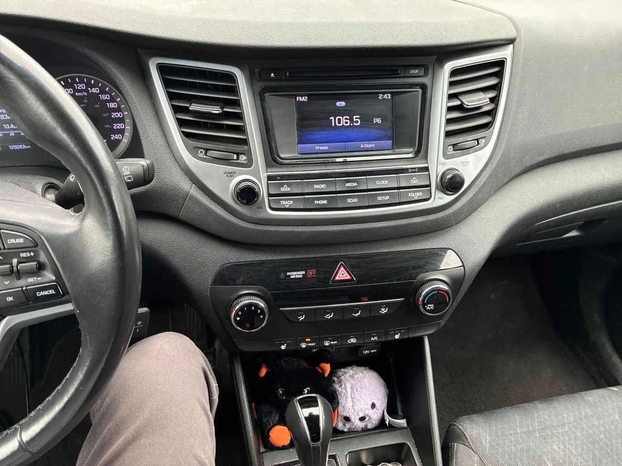 Hyundai Tucson * Premium * CARFAX * ОПЦИЯ ЗА ФИНАНСИРАНЕ, снимка 9 - Автомобили и джипове - 54987620
