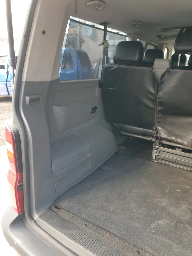 VW T5 2.5 TDI 131 PS, снимка 2 - Бусове и автобуси - 43833943