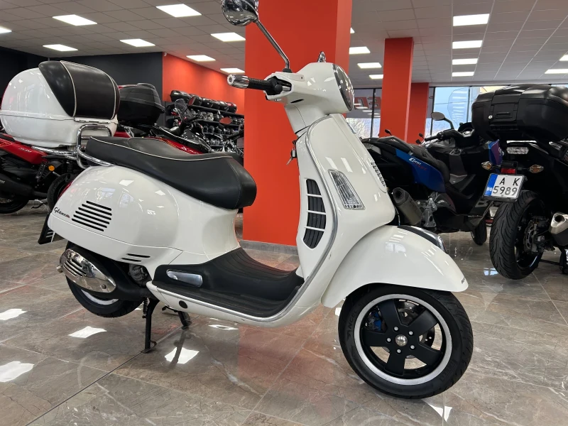 Vespa GTS 300i, снимка 3 - Мотоциклети и мототехника - 48142769