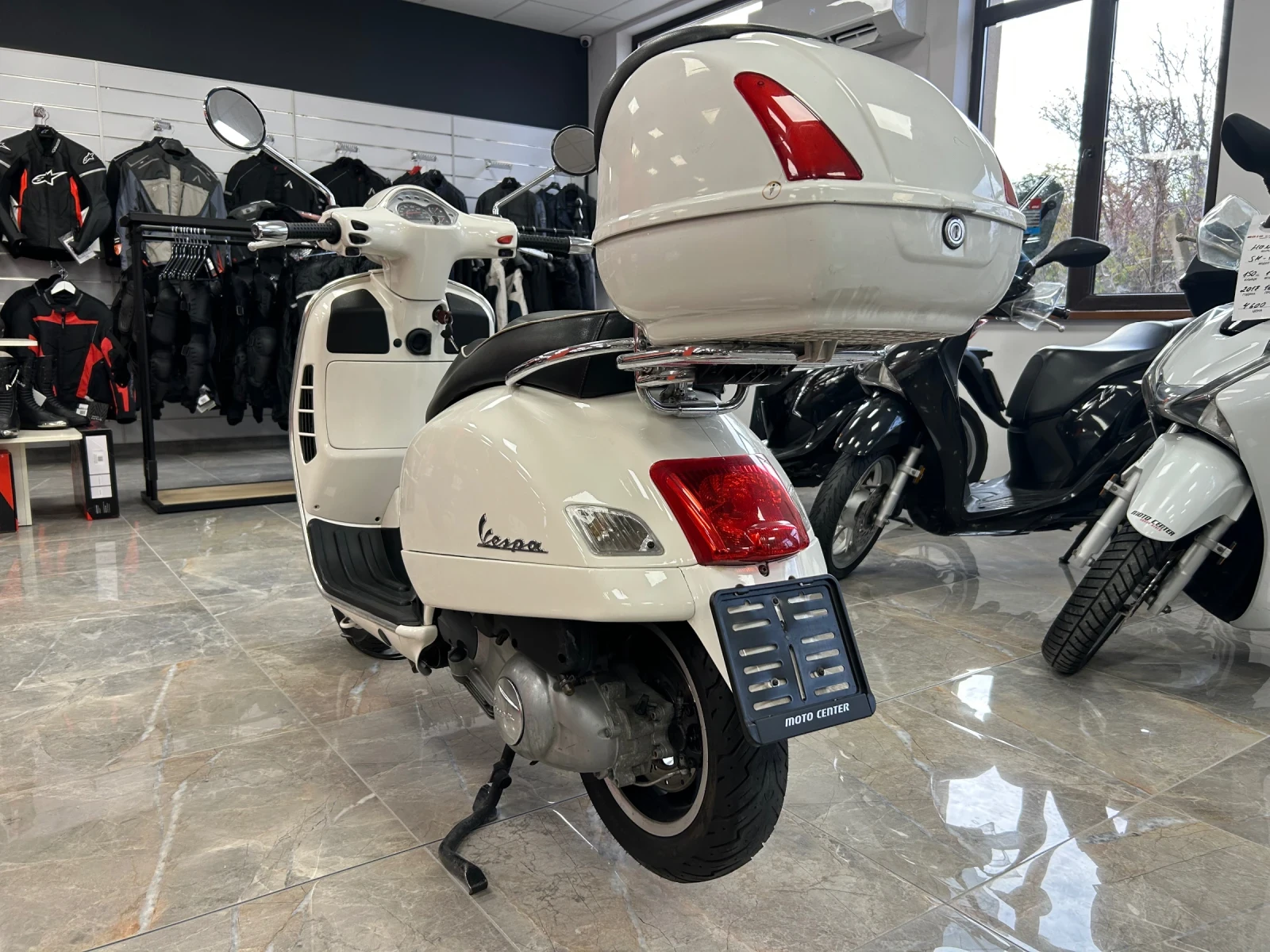 Vespa GTS 300i - изображение 5