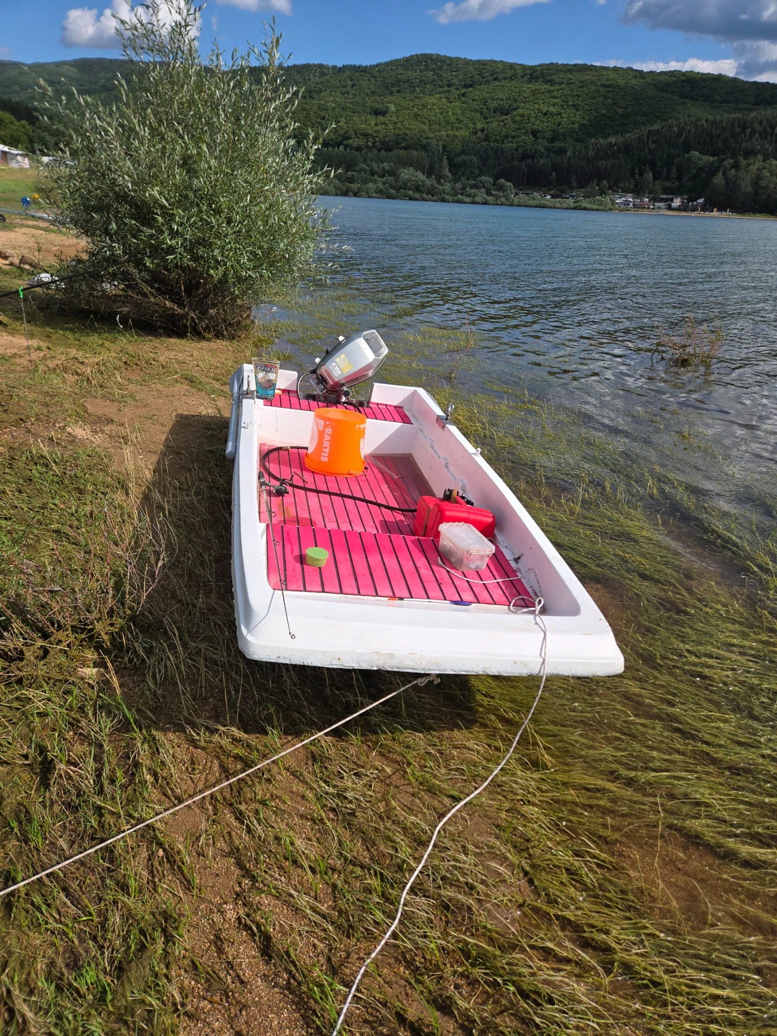 Лодка Bayliner