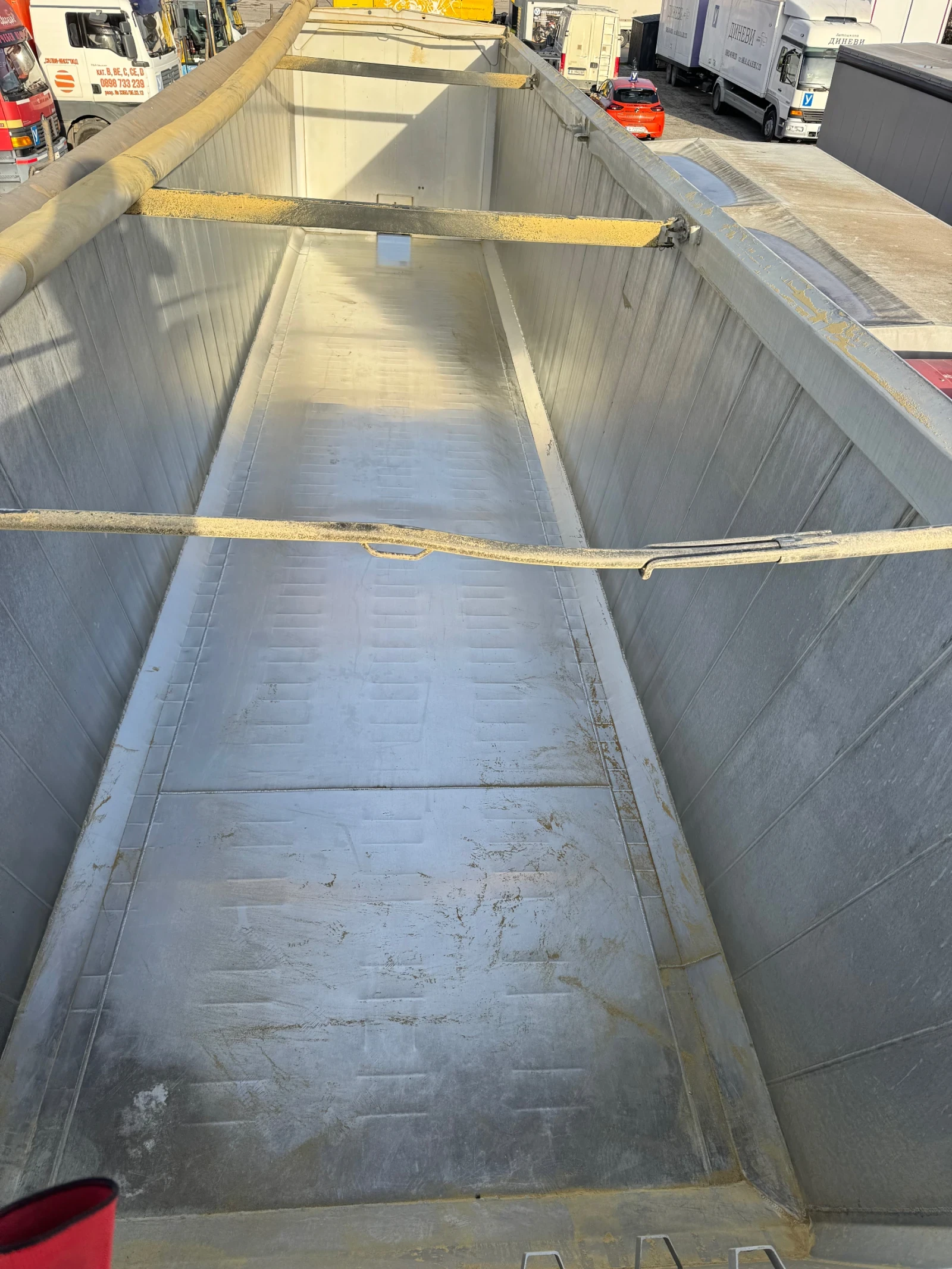 ����������� Wielton ������� 64 ������ ������ ��3 | Mobile.bg � ����������� 11