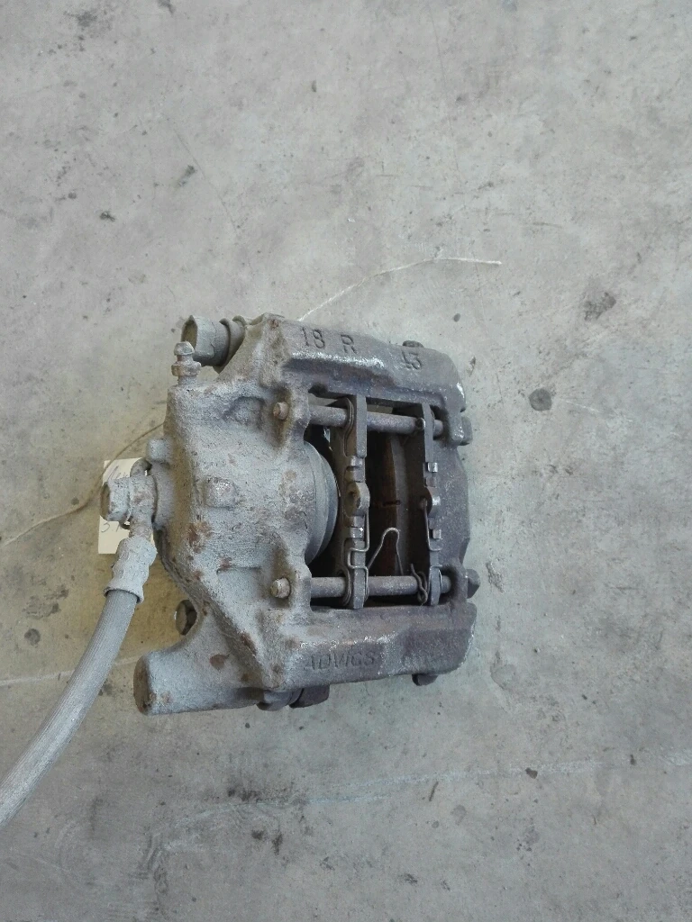 спирачен апарат заден десен лексус ис 220