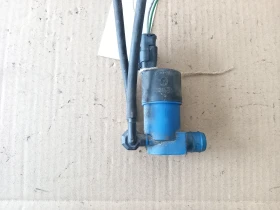 Помпа чистачки Рено Туинго 1.2Б 