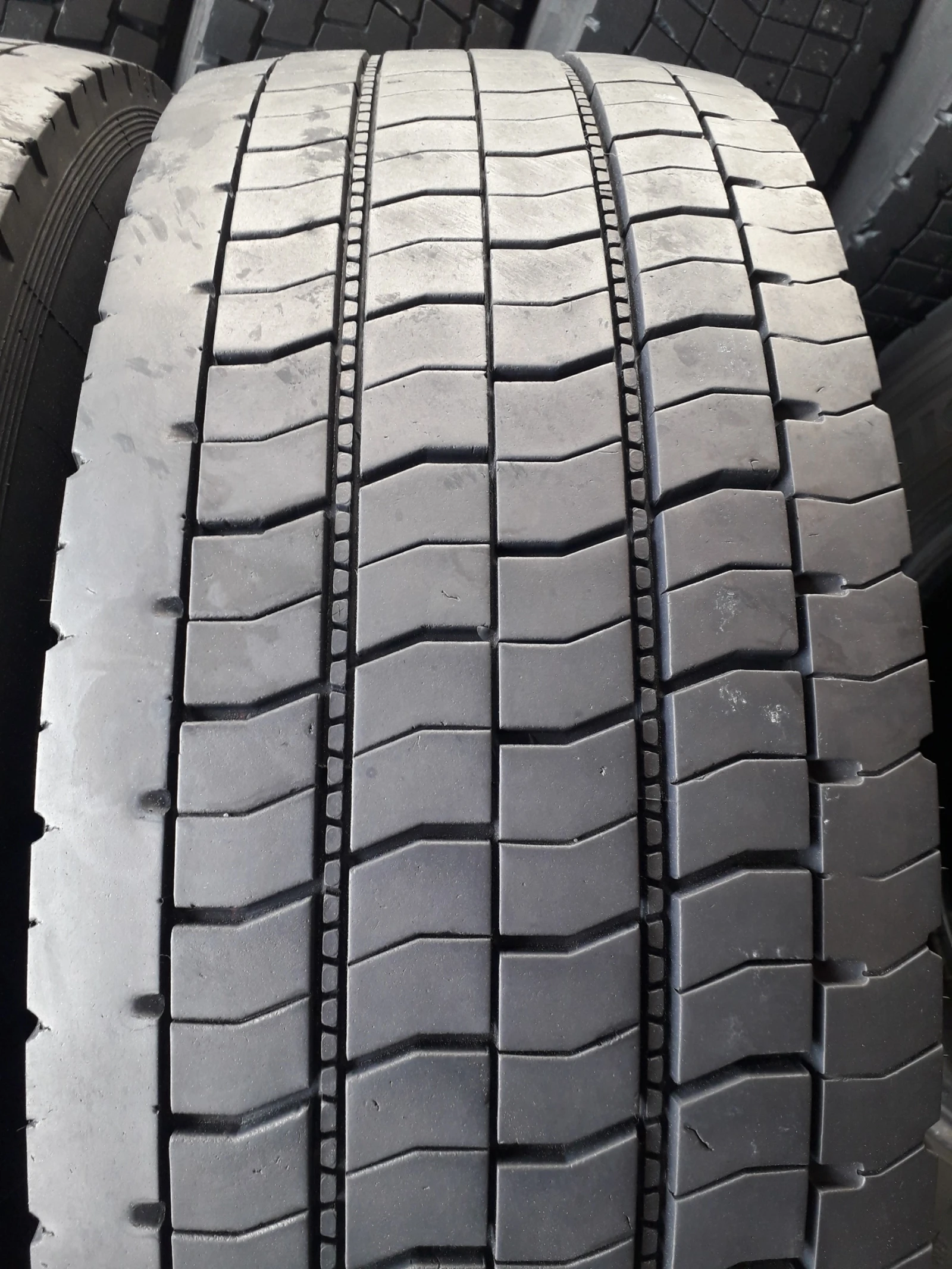  305/70R19.5 | Mobile.bg   2