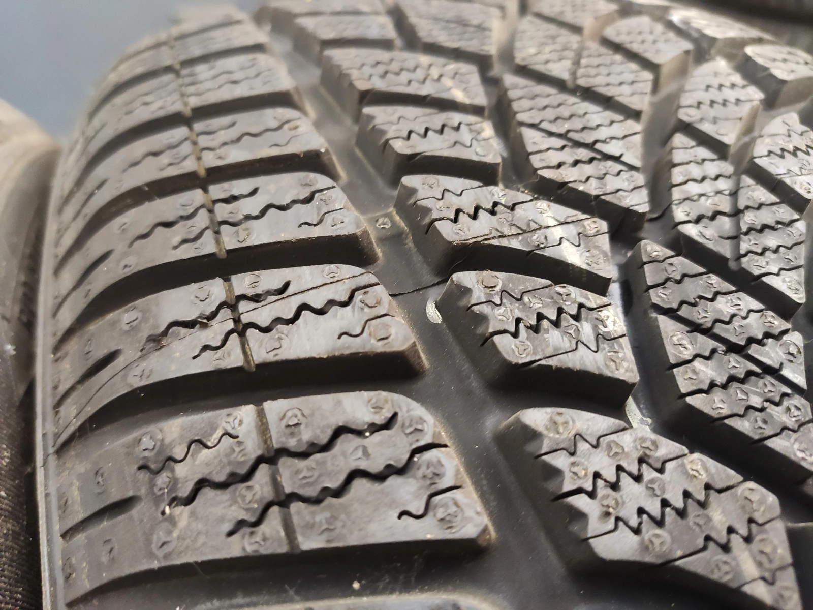  215/55R16 | Mobile.bg   5