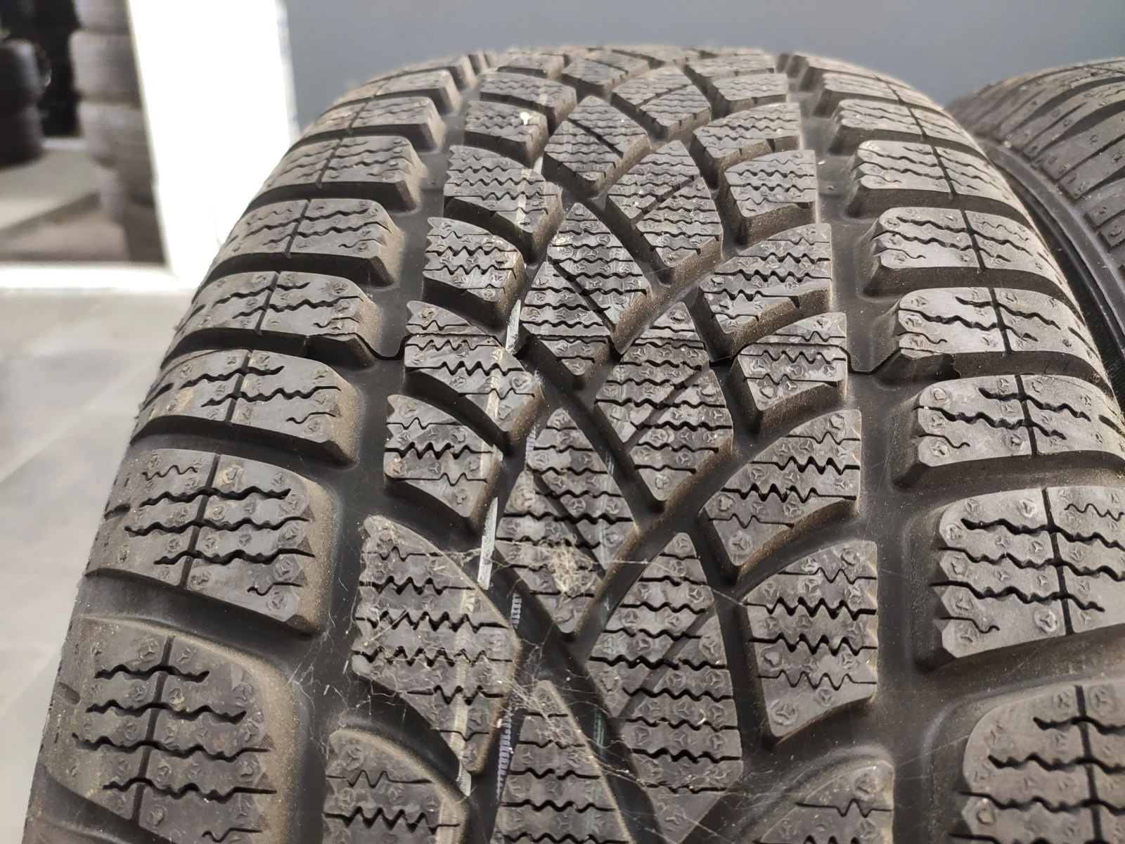  215/55R16 | Mobile.bg   4