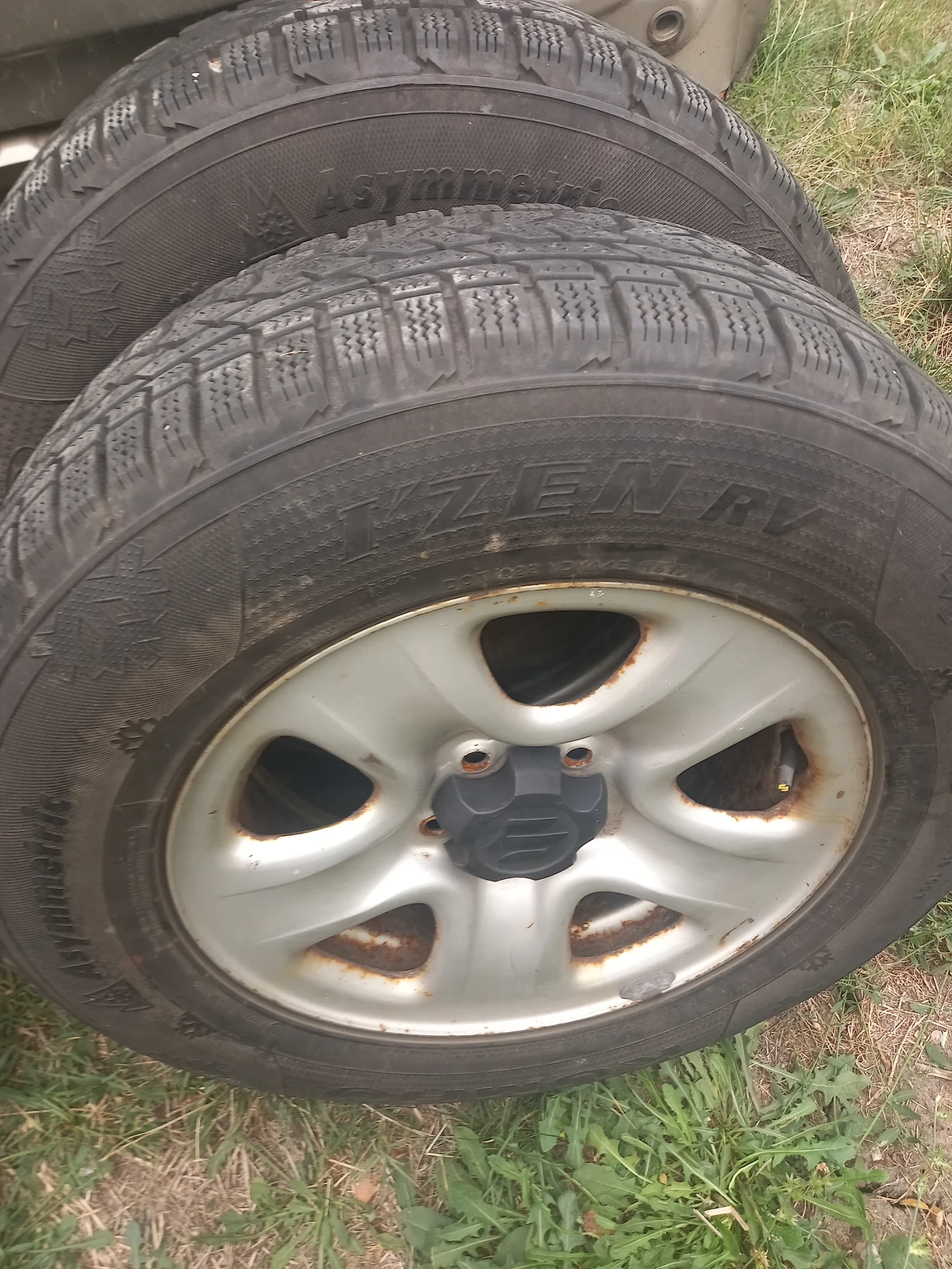    215/70R16  Suzuki Grand vitara | Mobile.bg   4