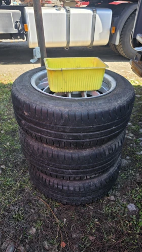 Mercedes-Benz E 200 CDI , снимка 17