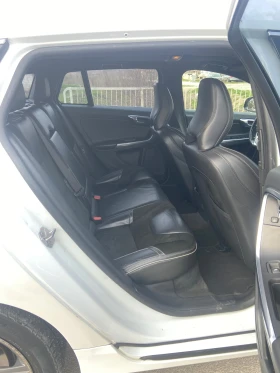 Volvo V60 2.4d Plug in Hybird, снимка 16