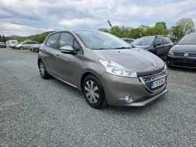 Peugeot 208 Автоматик , снимка 3