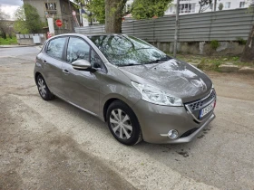 Peugeot 208 Автоматик , снимка 3