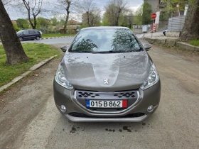 Peugeot 208 Автоматик , снимка 2