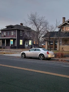 Chrysler 300c 300 C HEMI 5.7L  - 9000 € / 17602.47 лв. - 74820064 10