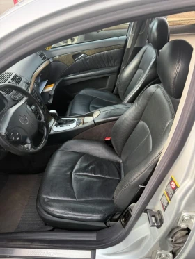 Mercedes-Benz E 320, снимка 11
