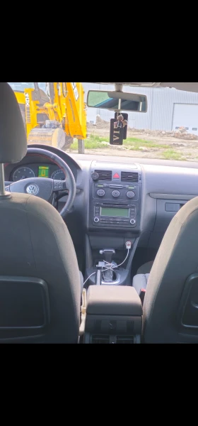 VW Touran - 3000 € / 5867.49 лв. - 38310545 12